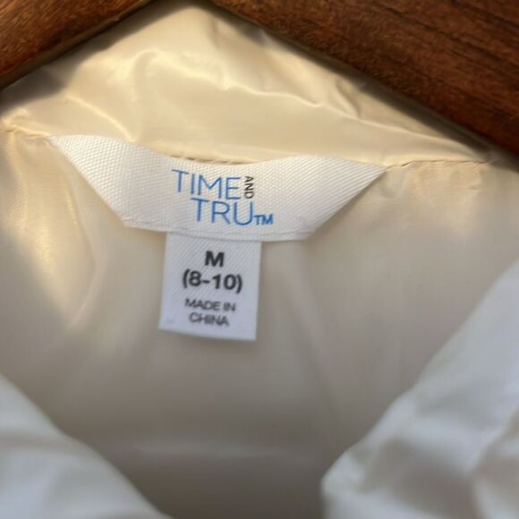 Time and Tru Cream Lightweight Puffer Jacket - Picture 4 of 6